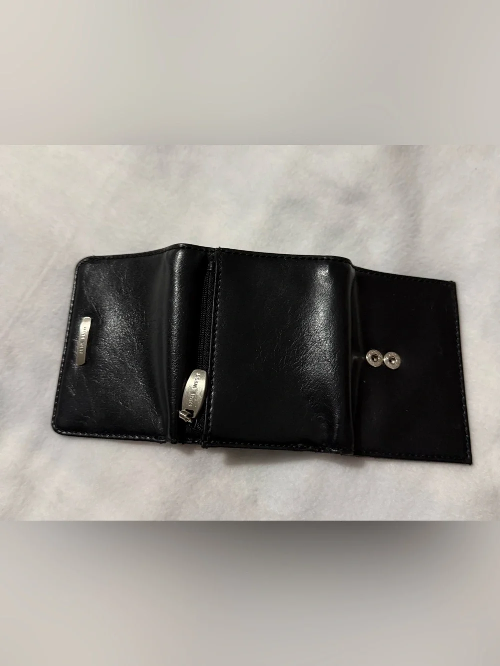 Nine West Black Trifold Wallet Coin Purse Snap Closure Compact Faux Leather